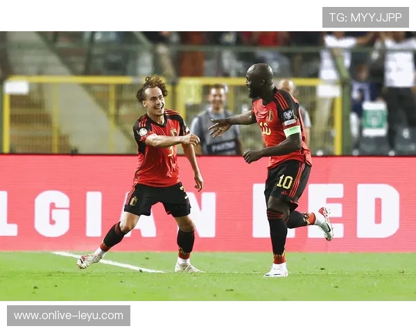 卢卡库两球被吹,比利时2-0胜罗马尼亚,末轮赢球即出线 卢卡库两球被吹,比利时2-0胜罗马尼亚,末轮赢球即出线